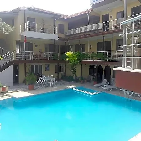 Alida Hotel 3*