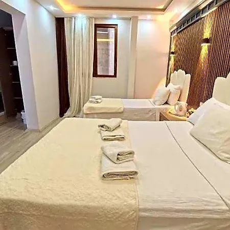 Alida Hotel 3*